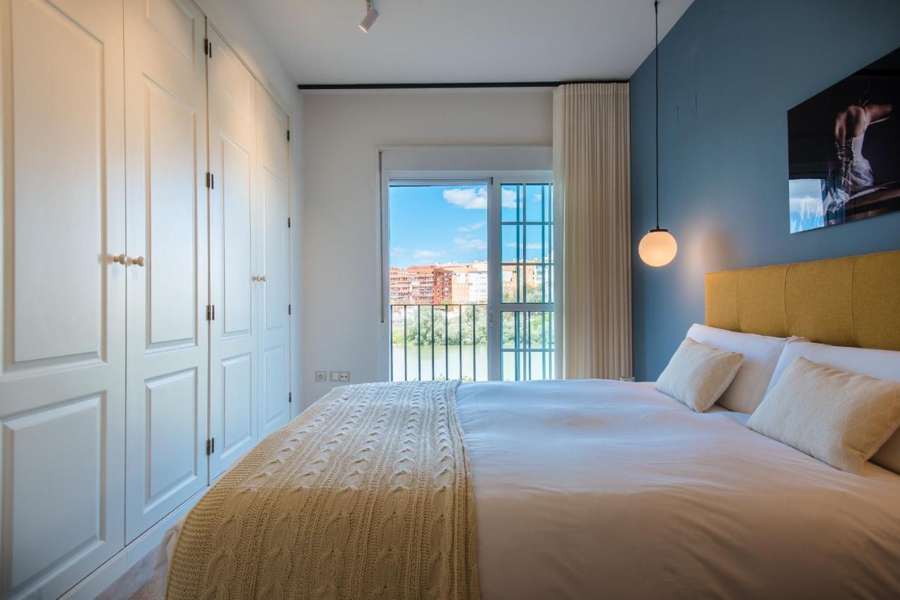 Magno Apartments Paseo De La O - Private Parking Included Sevilla Kültér fotó