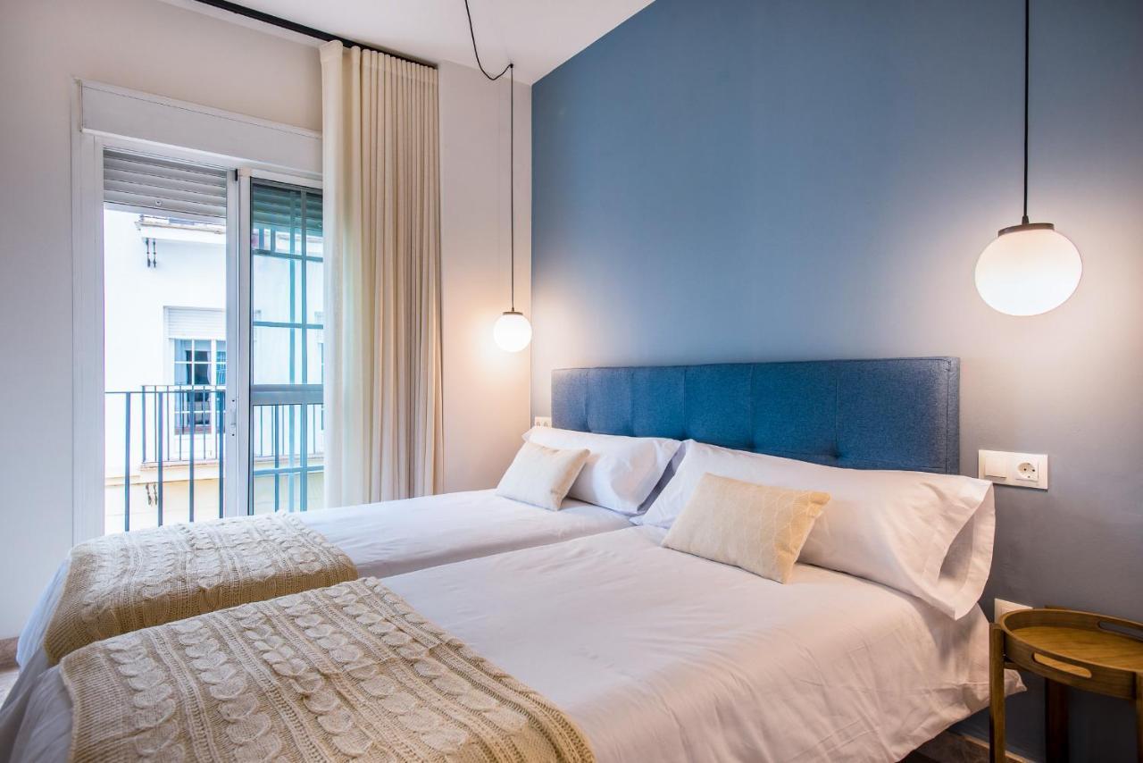 Magno Apartments Paseo De La O - Private Parking Included Sevilla Kültér fotó